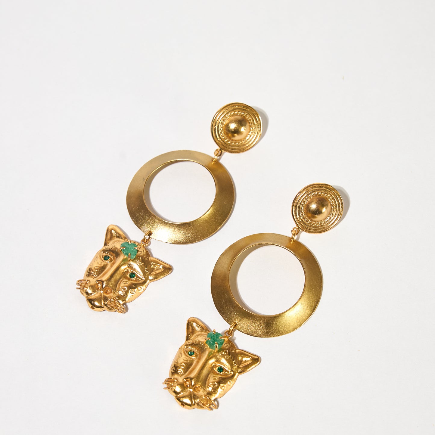 LEOPARD EARRINGS WITH CIRCLE